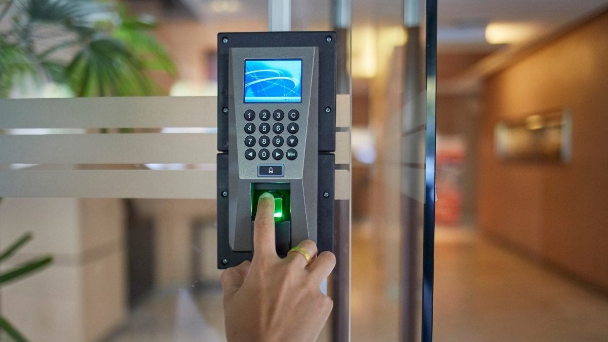 Integrated Security Solutions For Safer Commercial Entrances